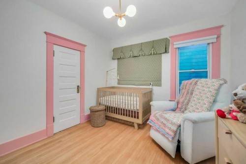 2123 16 Street Sw, Calgary, AB - Indoor