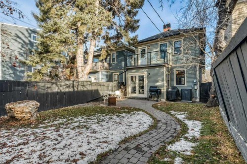 2123 16 Street Sw, Calgary, AB - Outdoor With Balcony