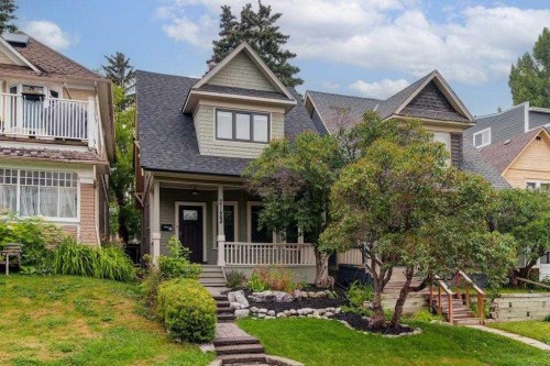 2123 16 Street Sw, Calgary, AB - Outdoor