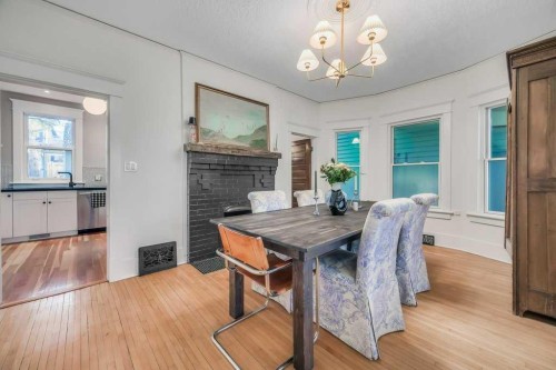 2123 16 Street Sw, Calgary, AB - Indoor Photo Showing Dining Room