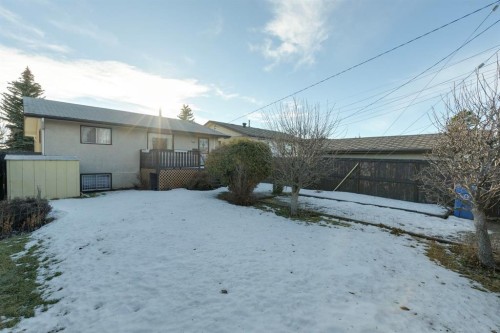 4104 13 Avenue Ne, Calgary, AB - Outdoor