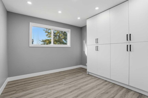 2004 18 Street Nw, Calgary, AB - Indoor Photo Showing Other Room