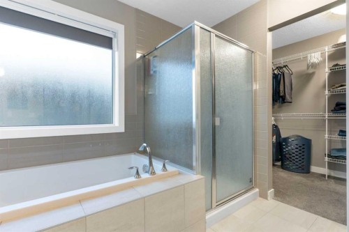 67 Fireside Terrace, Cochrane, AB - Indoor Photo Showing Bathroom