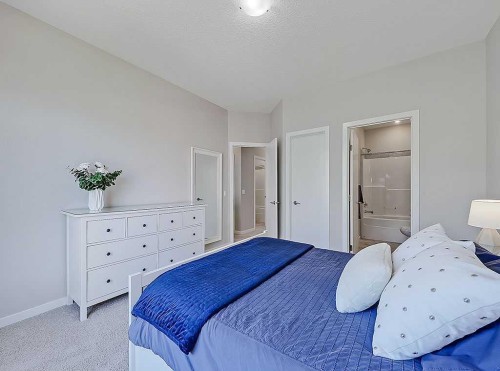 117 Nolancrest Common Nw, Calgary, AB - Indoor Photo Showing Bedroom