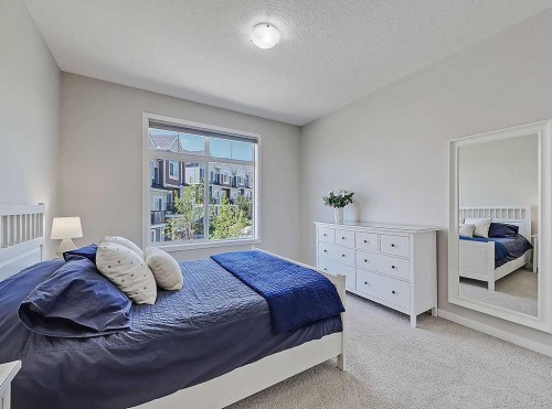 117 Nolancrest Common Nw, Calgary, AB - Indoor Photo Showing Bedroom