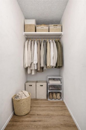 307-816 89 Avenue Sw, Calgary, AB - Indoor With Storage