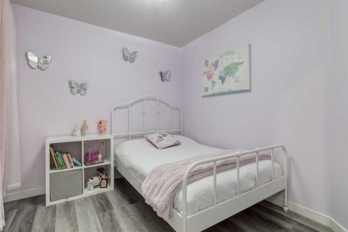 110 Sage Bank Grove Nw, Calgary, AB - Indoor Photo Showing Bedroom