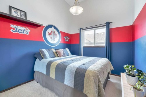 102 Parklane Drive, Strathmore, AB - Indoor Photo Showing Bedroom