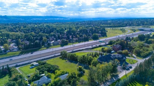 5820 Morley Trail Nw, Calgary, AB 