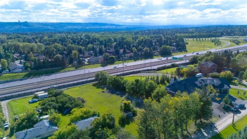 5820 Morley Trail Nw, Calgary, AB 