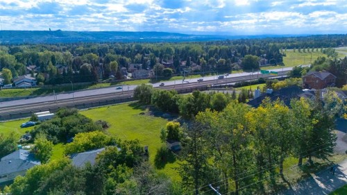 5820 Morley Trail Nw, Calgary, AB 