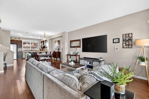 90 Walden Crescent Se, Calgary, AB - Indoor Photo Showing Living Room