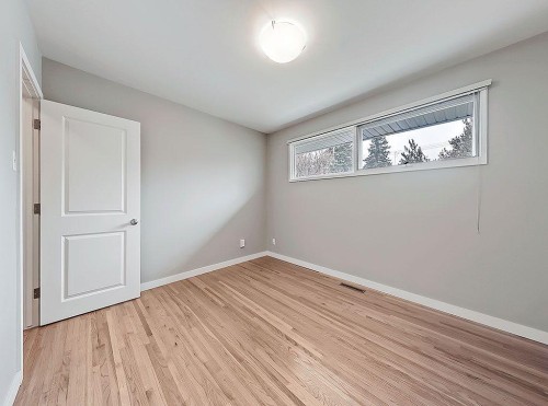 56 Glenpatrick Drive Sw, Calgary, AB - Indoor Photo Showing Other Room