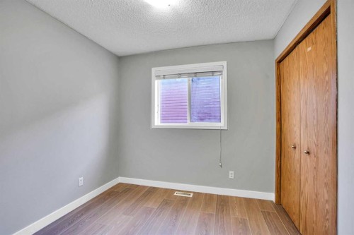 1134 Martindale Boulevard Ne, Calgary, AB - Indoor Photo Showing Other Room