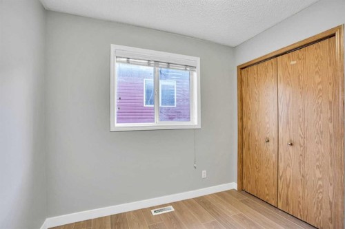 1134 Martindale Boulevard Ne, Calgary, AB - Indoor Photo Showing Other Room