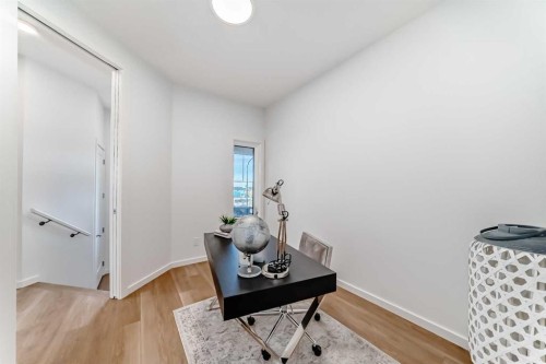 44 Creekside Path Sw, Calgary, AB - Indoor