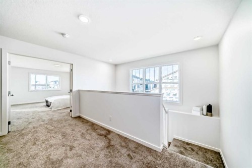 44 Creekside Path Sw, Calgary, AB - Indoor