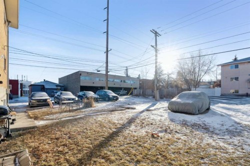 111 27 Avenue Nw, Calgary, AB - Outdoor
