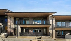 611 Sovereign Common SW Calgary, AB T3C 3Y3