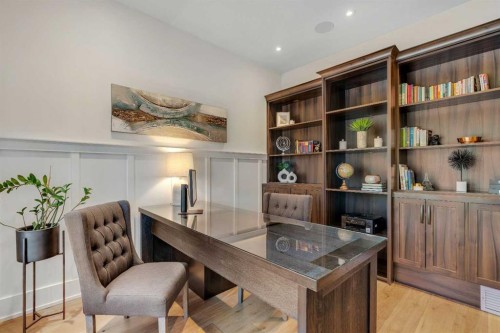 5852 Bowwater Crescent Nw, Calgary, AB - Indoor Photo Showing Office
