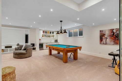 5852 Bowwater Crescent Nw, Calgary, AB - Indoor Photo Showing Other Room