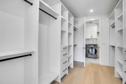 602 25 Avenue, Calgary, AB - Indoor