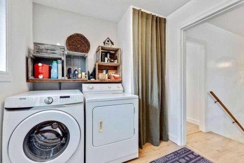 411 Mountain View Place, Longview, AB - Indoor Photo Showing Laundry Room