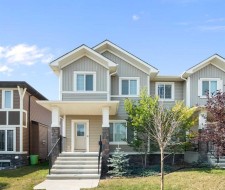 133 Heartland Boulevard  Cochrane, AB T4C 2P9