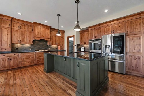 39 Elgin Estates Green Se, Calgary, AB - Indoor Photo Showing Kitchen With Stainless Steel Kitchen With Upgraded Kitchen