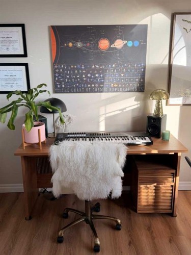 3611 1 Street, Calgary, AB - Indoor