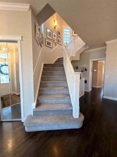 3611 1 Street, Calgary, AB - Indoor Photo Showing Other Room