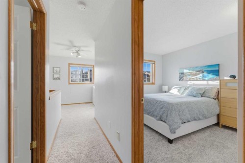 175 Macewan Park Circle Nw, Calgary, AB - Indoor Photo Showing Bedroom