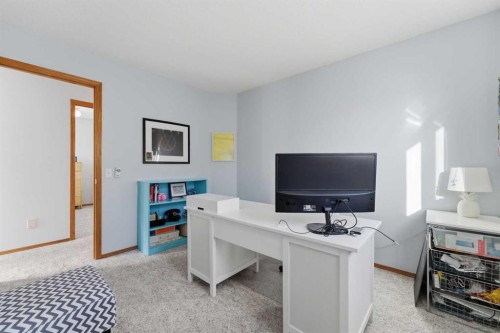 175 Macewan Park Circle Nw, Calgary, AB - Indoor Photo Showing Office