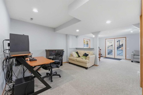 175 Macewan Park Circle Nw, Calgary, AB - Indoor Photo Showing Office