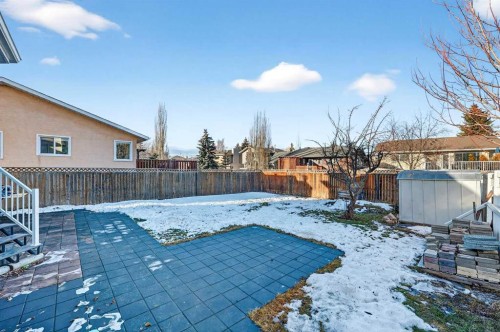 1336 Meadowbrook Drive Se, Airdrie, AB - Outdoor