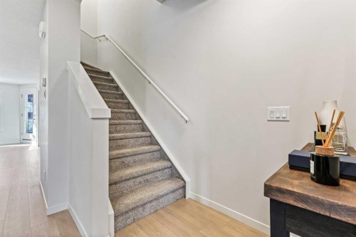 107-474 Seton Circle Se, Calgary, AB - Indoor Photo Showing Other Room