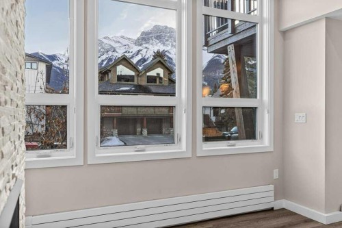111-810 7Th Street, Canmore, AB - Indoor Photo Showing Other Room