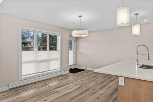 111-810 7Th Street, Canmore, AB - Indoor Photo Showing Kitchen
