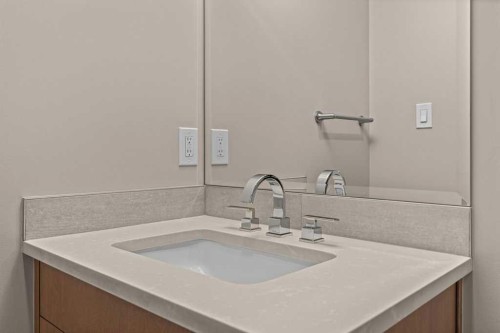 111-810 7Th Street, Canmore, AB - Indoor Photo Showing Bathroom