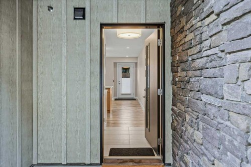 111-810 7Th Street, Canmore, AB - 