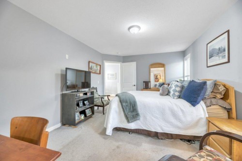 138 Westview Drive, Nanton, AB - Indoor Photo Showing Bedroom