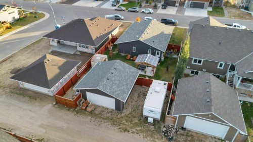 138 Westview Drive, Nanton, AB - Outdoor