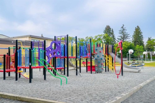 825 21 Avenue Nw, Calgary, AB - Outdoor