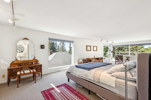 914 7A Street Nw, Calgary, AB - Indoor Photo Showing Bedroom