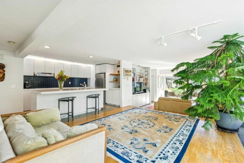 914 7A Street Nw, Calgary, AB - Indoor
