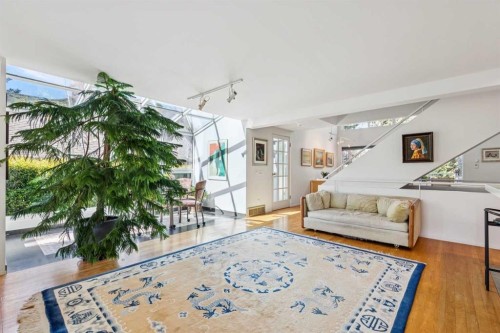 914 7A Street Nw, Calgary, AB - Indoor