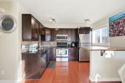 2-2906 17 Avenue SW Calgary, AB T3E 0A9