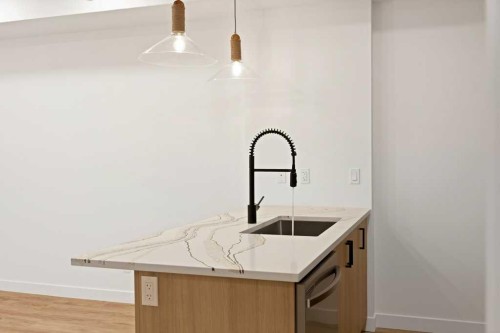 572 Seton Circle, Calgary, AB - Indoor Photo Showing Kitchen