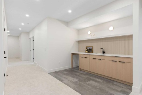 26 St Andrews Close, Lyalta, AB - Indoor Photo Showing Other Room