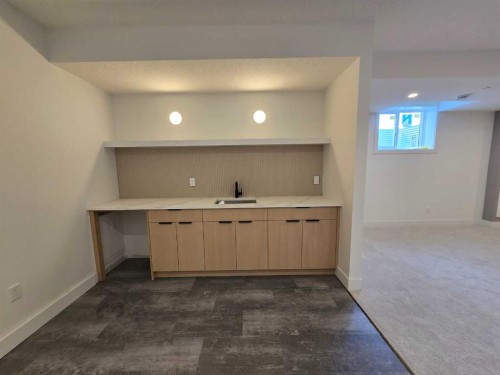 24 St Andrews Close, Lyalta, AB - Indoor